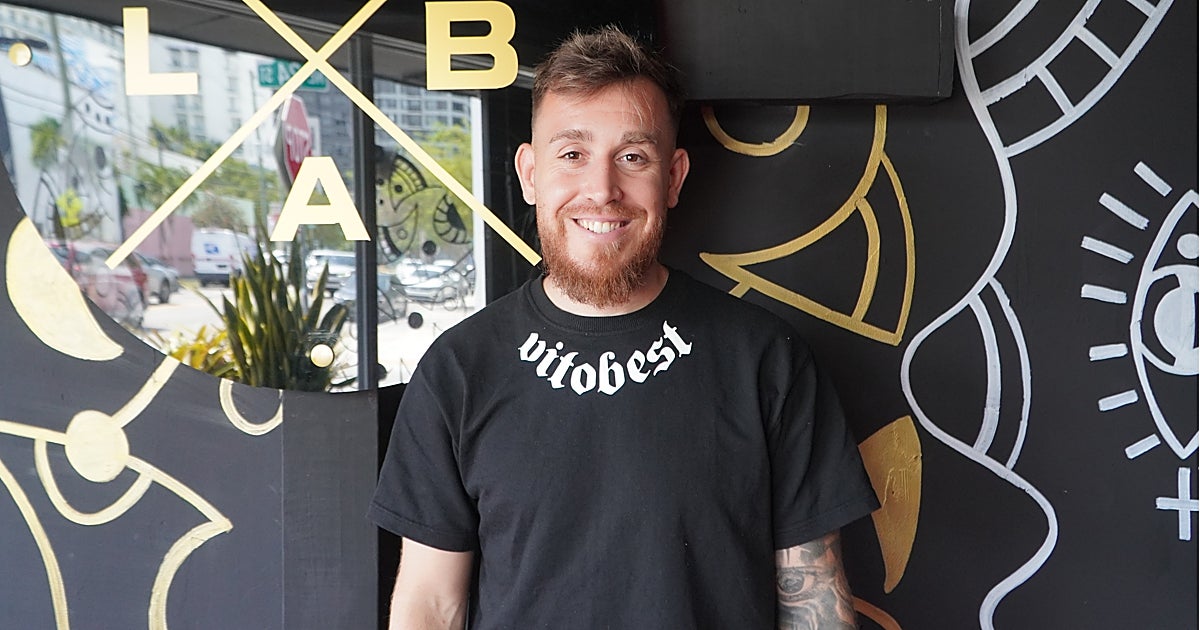 Javi Climent, entrenador de Topuria: «Veo un combate corto, Ilia va a noquear a Gaethje en el primer asalto»
