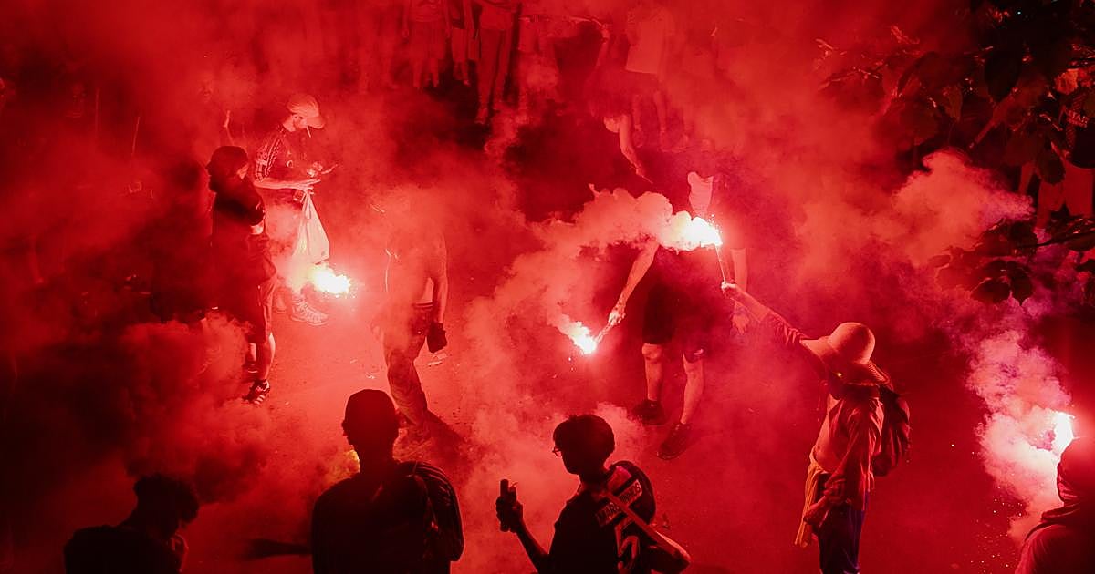 Más de 330 detenidos en Francia por disturbios tras la victoria del PSG