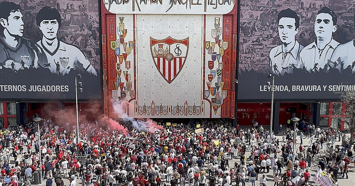 El sevillismo se moviliza  tras el fracaso de la venta a Sergio Ramos
