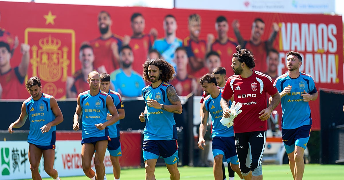 Todos los jugadores de la selección han pasado un control an