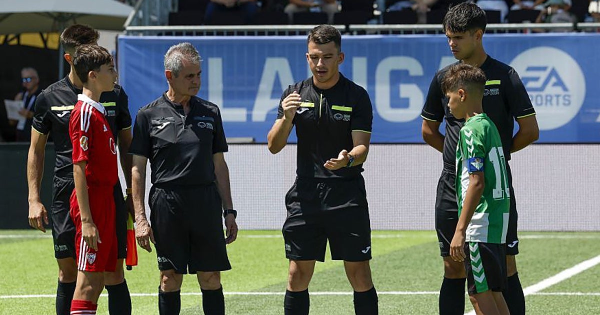 El Betis acaba cuarto en LaLiga Futures tras perder ante el 