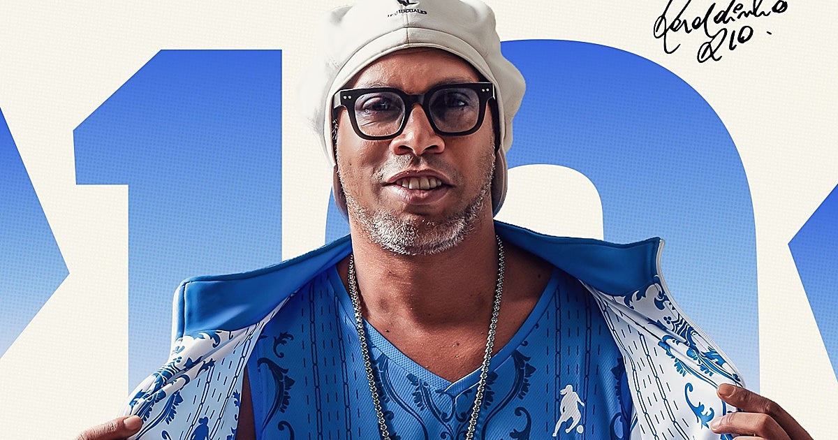 Ronaldinho lanza un disco con motivo del Mundial de Fútbol, 