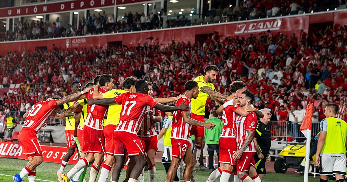 El Almería se mete en la final por el ascenso con un gol en 