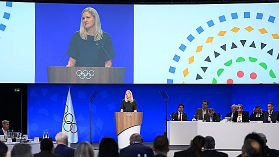 El COI crea un fondo millonario para becar a todos los deportistas olímpicos
