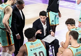 El argentino Juani Díez de Acharán pilotará al Insolac Caja 87 en la Primera FEB