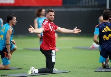Portería a cero y sin debate en España ante el áspero duelo con Uruguay