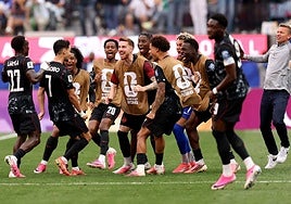 «Es ridículo»: Canadá, de la frustración a la ilusión en el patito feo del Mundial
