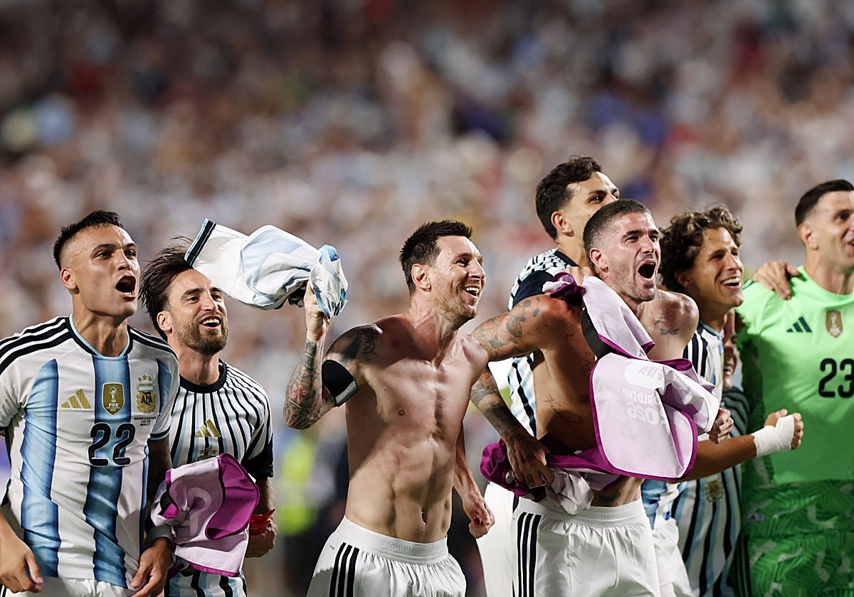 Mucho Messi, poco fútbol, bula arbitral y una buena dosis de suerte