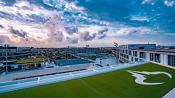 La Rafa Nadal Academy lanza su programa anual de pádel para jóvenes de 12 a 18 años
