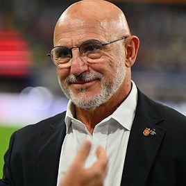 Luis de la Fuente, durante la semifinal ante Francia.