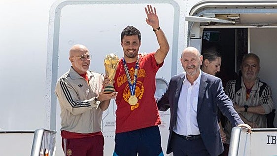 La selección de la segunda estrella ya está en España