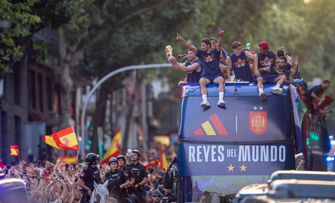 La gran celebración selección por Madrid en Cibeles, en imágenes