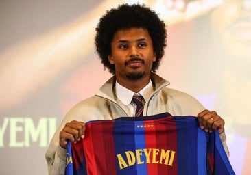 Karim Adeyemi ya es del Barcelona tras sortear un labertinto burocrático