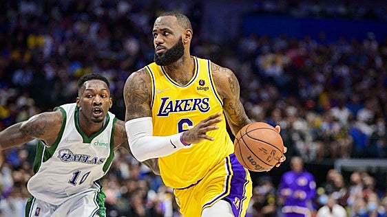 LeBron James deja atónita a la NBA y ficha por los Philadelphia 76ers