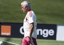 Atento y sereno: así fue el debut de Mourinho ante el Alcorcón