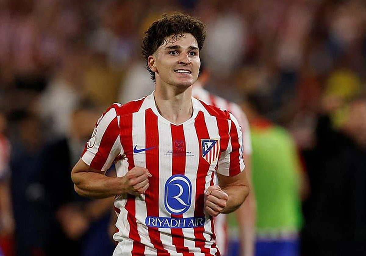 La RFEF cita al Barcelona tras abrirle un expediente disciplinario por el caso Julián Álvarez