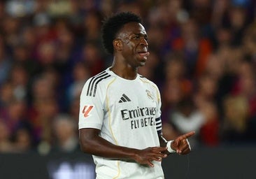 Vinicius renueva con el Real Madrid hasta 2032