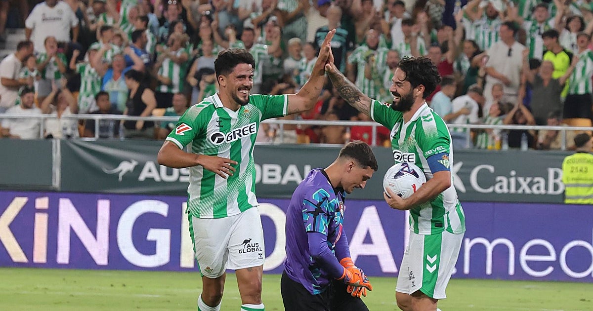 Betis - Bournemouth: El Betis se rehace para empatar en un amistoso que tuvo casi de todo (2-2)