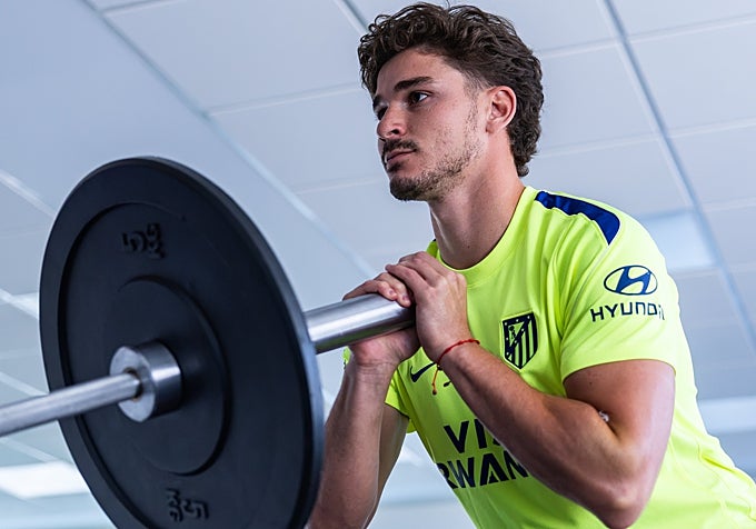 Julián Álvarez, de vuelta en el Atlético.