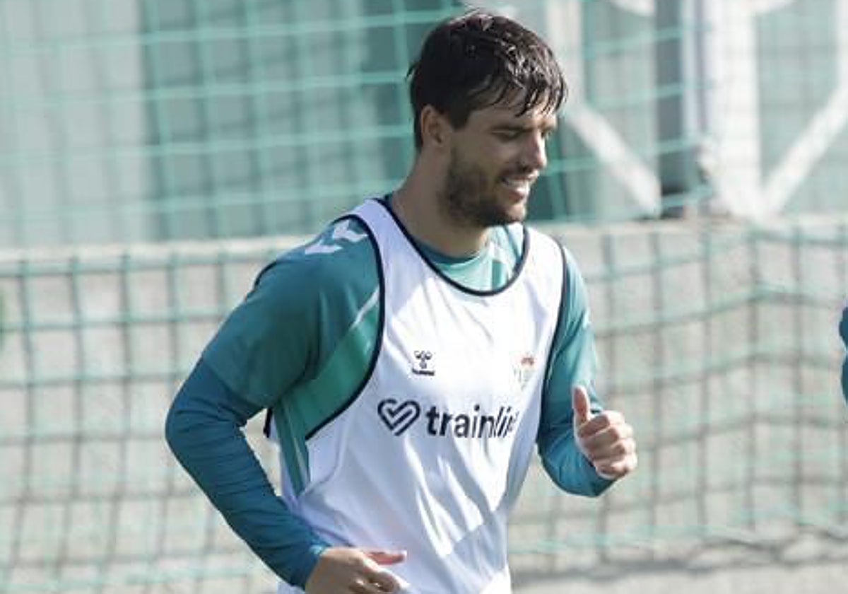 Lo Celso, en un entrenamiento con el Betis de la pasada temporada