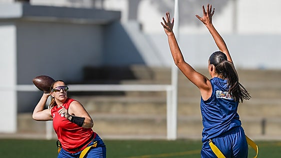 Mónica Rafecas: «Forma parte de nuestro trabajo educar a la sociedad, explicar que el flag football existe y cómo funciona»