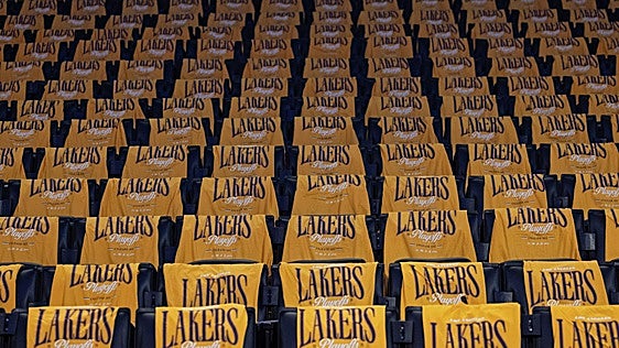 Los Lakers vuelven a cambiar de manos por una cifra récord: 12.500 millones de dólares