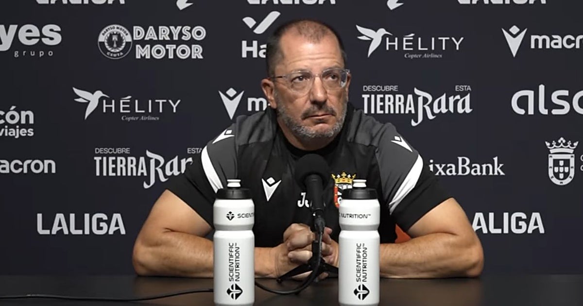 José Juan Romero, entrenador del Ceuta, y la situación en la ciudad: «Si fuera por mí, no jugaríamos»