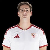 Imagen - Buen robo, buena conducción y genial contemporización para encontrar a Ure en la jugada del penalti.