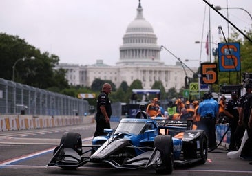 Patriotismo a todo gas: Trump convierte el centro de Washington en un circuito de la Indycar