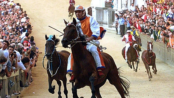 El Palio de Siena, los diez asesinos