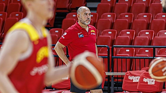 Chus Mateo: «Para aprender no solo vale ganar; eso no nos daría una visión global de este deporte»