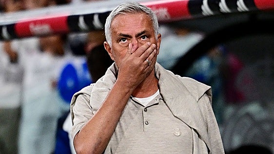 Homenaje de Mou a Yo, Claudio