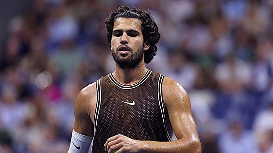 Dónde ver en televisión y online el Alcaraz - Yibing y a qué hora es el partido del US Open