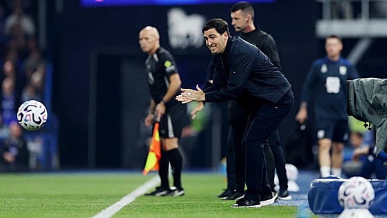 Iraola y Víctor Muñoz reinventan el 'Spanish Liverpool' que espera al Atlético