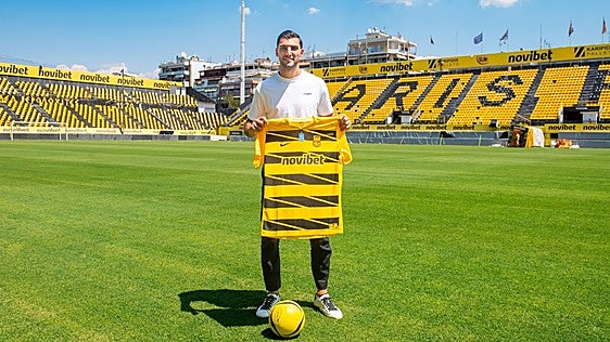 El Aris de Salónica ejecutará la opción de compra de Rafa Mir en enero