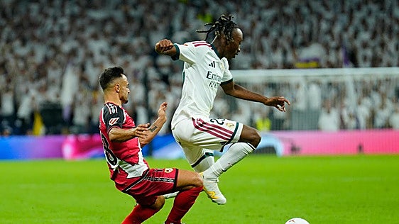 Real Madrid - Rayo Vallecano, en directo: resultado, ganador y goles del partido de la Liga hoy, en vivo
