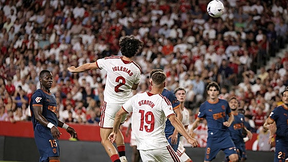 Gol repartido en el arranque de curso del Sevilla FC