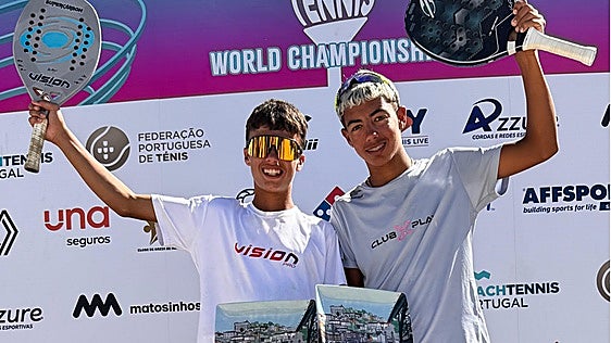 El almeriense Liberto Amate se proclama campeón del mundo U14 en tenis playa