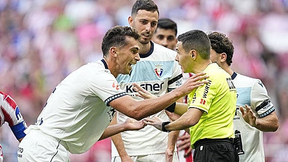 El gol anulado a Osasuna, el gran lunar arbitral de la jornada