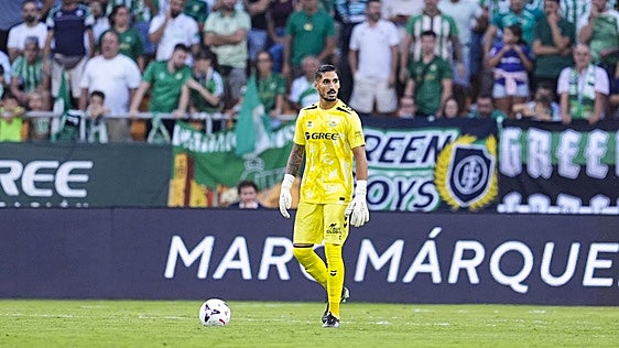 De la Fuente no cita a Valles, el portero más en forma de LaLiga