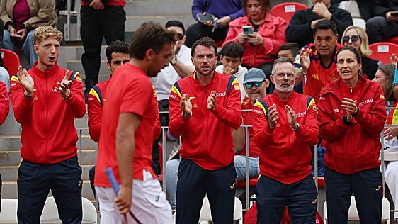 Pedro Martínez y Jaume Munar sentencian la eliminatoria ante Chile