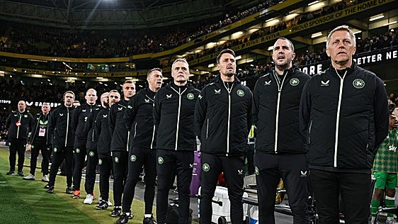 La selección de Irlanda de Troy Parrott, envuelta en polémica por las palabras de su seleccionador, Heimir Hallgrimsson