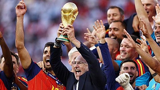 El Parlamento de Andalucía expondrá la Copa del Mundo entre el 27 y el 29 de septiembre y el Ayuntamiento el 30