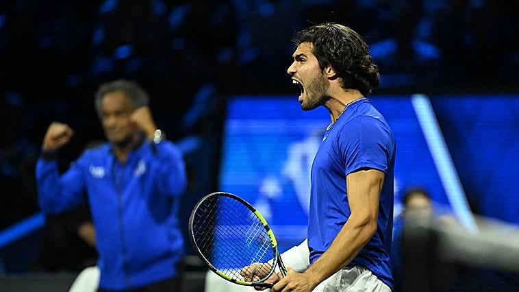 Jódar y Alcaraz impulsan a Europa en una jornada de estreno con victoria en la Laver Cup