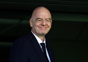 Las cuatro grandes Ligas acusan a Infantino de «abusón» y de «no proteger el fútbol»