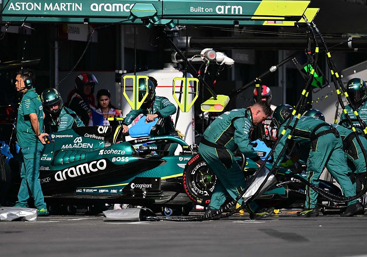 Bakú como síntoma: Alonso abandona voluntariamente antes de la mitad de la carrera