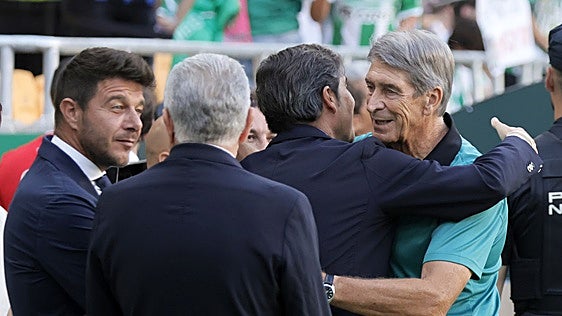 Sin debate sobre Pellegrini, el futuro se decide esta vez entre bambalinas