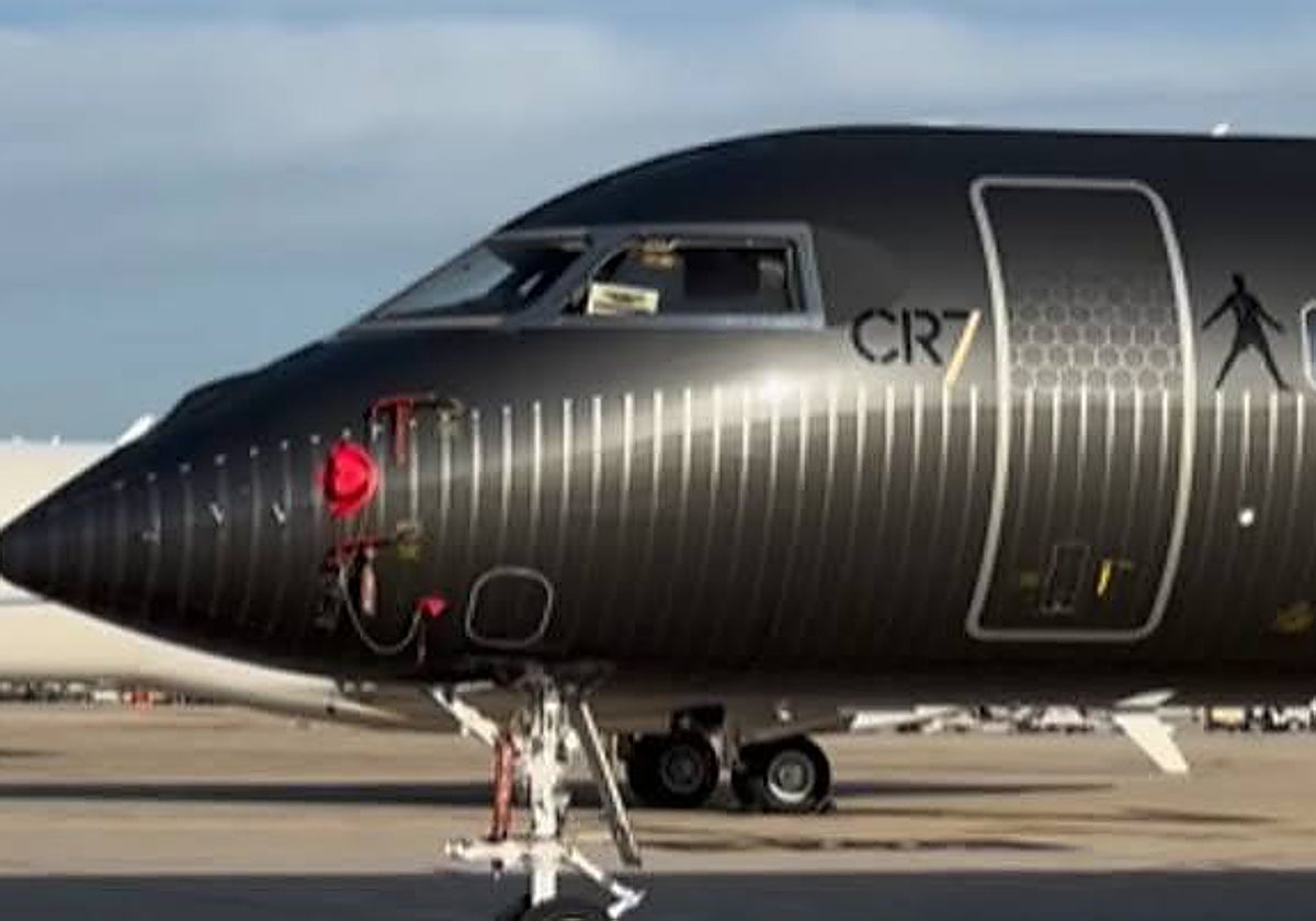 Locura mundial por el vuelo nocturno de Cristiano tras abandonar la selección: los detalles del viaje en su jet privado de lujo