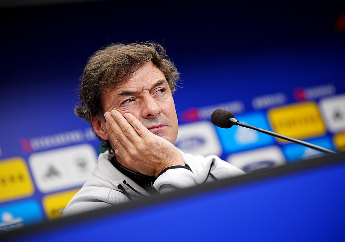 Santi Denia, del núcleo duro de la selección a dirigir a la República Checa