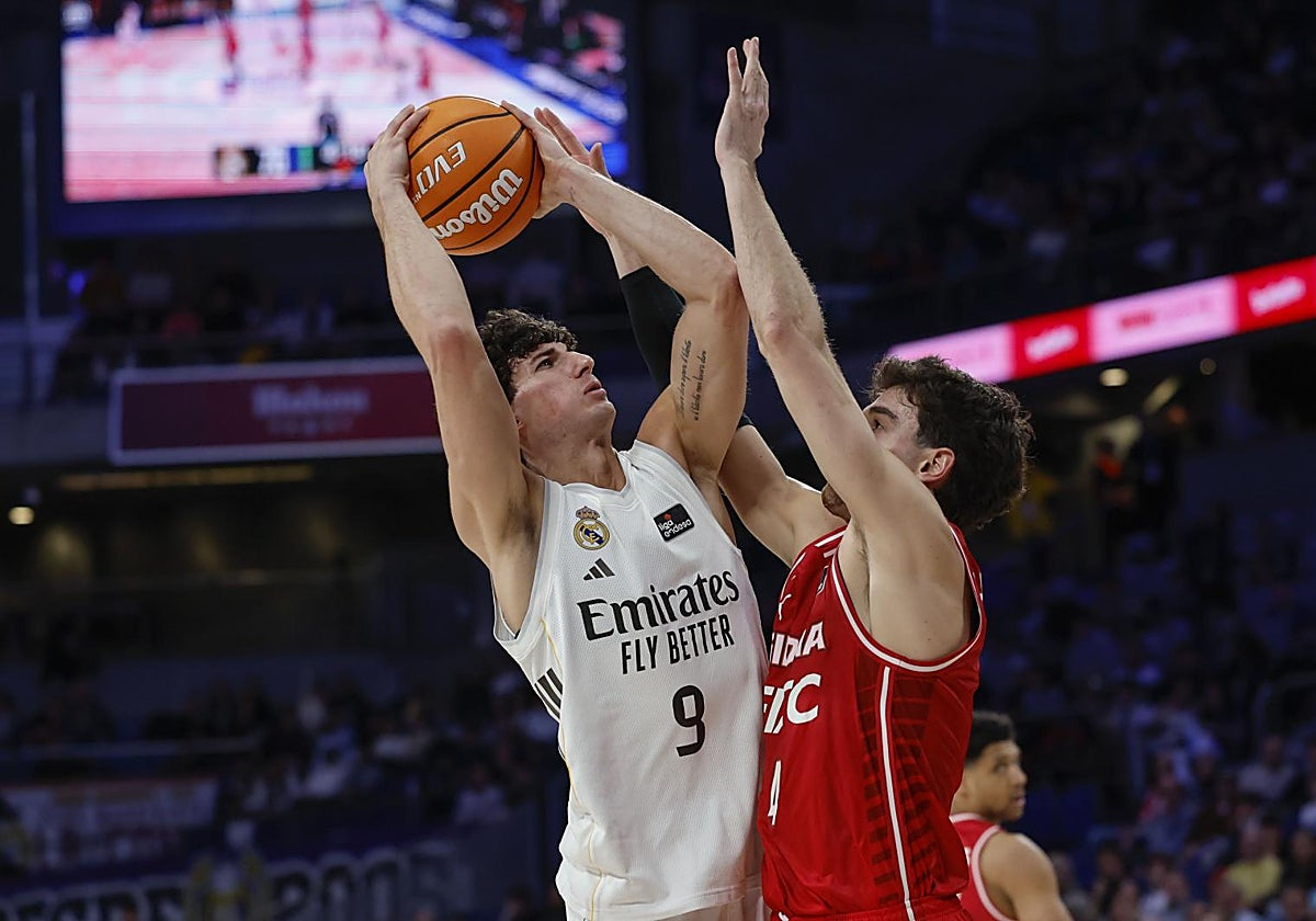 Un Real Madrid desatado impone su ritmo coral ante Manresa
